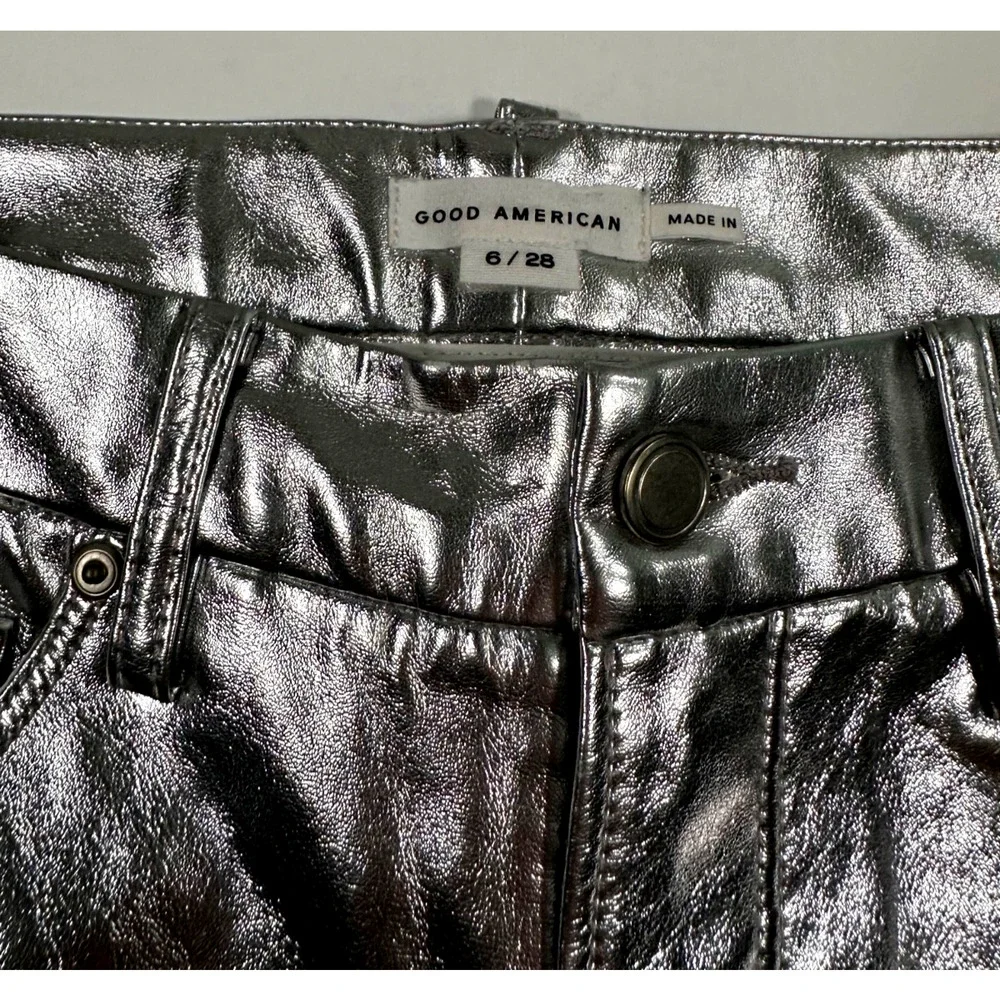 Good American Faux Leather Good Icon Straight Pants in Silver Metallic Size 6/28 - Picture 3 of 7